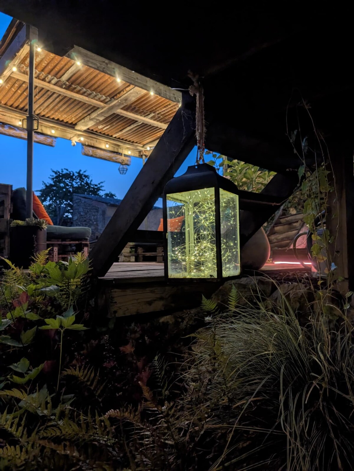The cabin in the garden